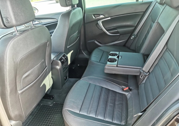 Opel Insignia cena 51000 przebieg: 172000, rok produkcji 2016 z Kolbuszowa małe 781